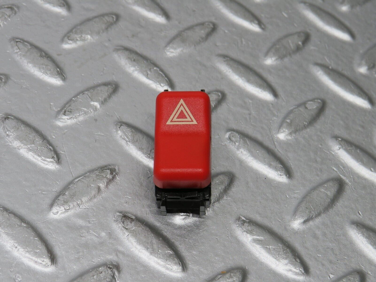 38401 Mercedes-Benz R129 280SL Coupe Hazard Light Switch 1408205510