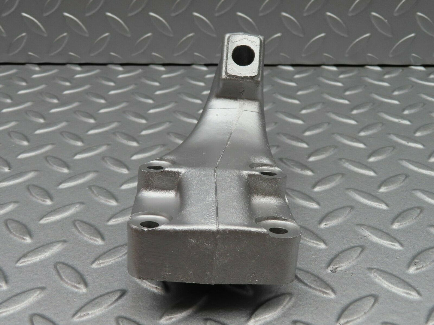 5112 Mercedes-Benz R107 350SL Engine Mount Bracket Right Side 1162234704