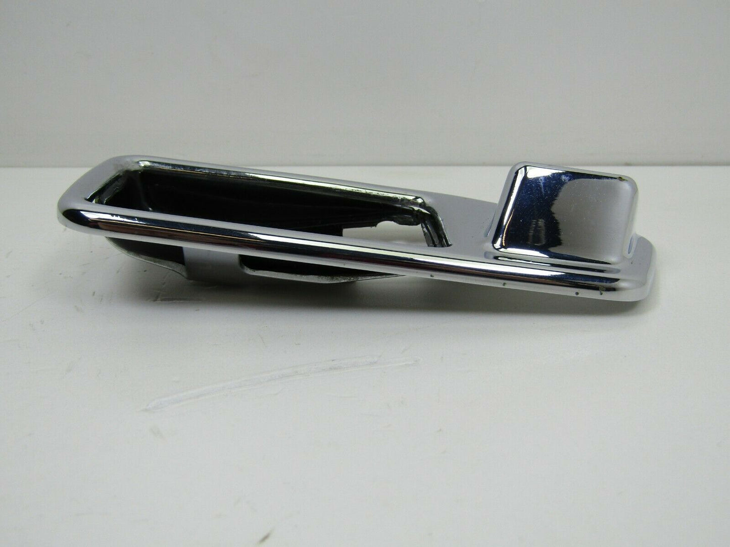 2101 Mercedes-Benz W116 350SE Door Handle Chrome Trim Front Left 1167660111