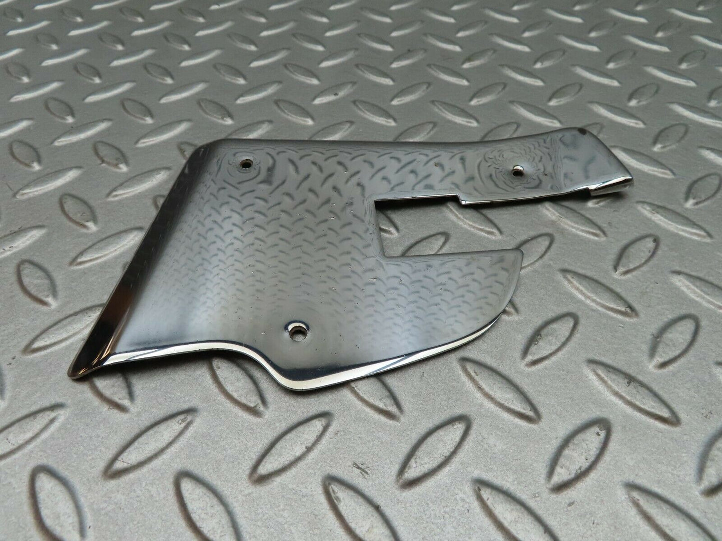 4918 Mercedes-Benz R107 350SL Right Door Chrome Cover