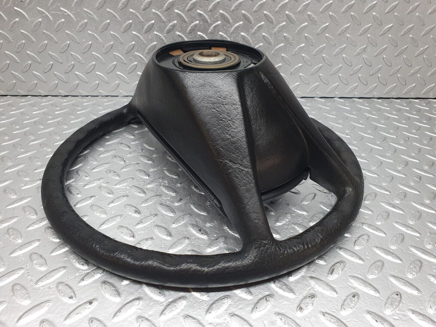 43887 Mercedes-Benz C123 230CE Coupe Steering Wheel 1264640017