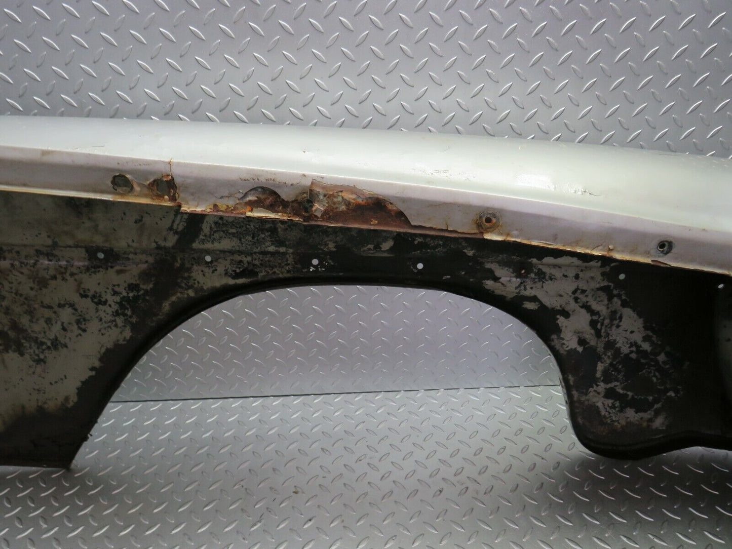 24484 Mercedes-Benz W108 Front Left Wing Fender