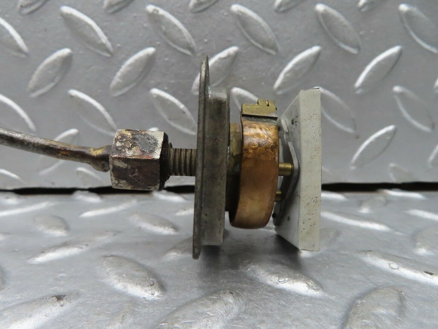18986 Mercedes-Benz W121 190b Ponton Oil Pressure Gauge