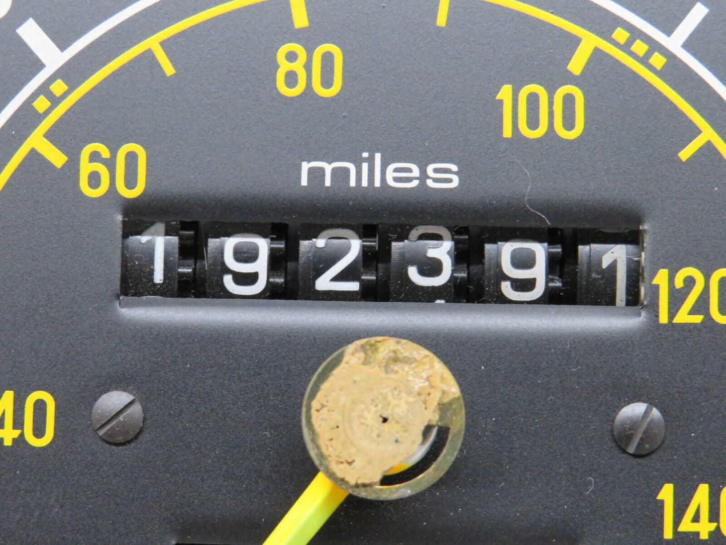 28510 Mercedes-Benz S123 240D Wagon Speedometer Mph Vdo 1235425701