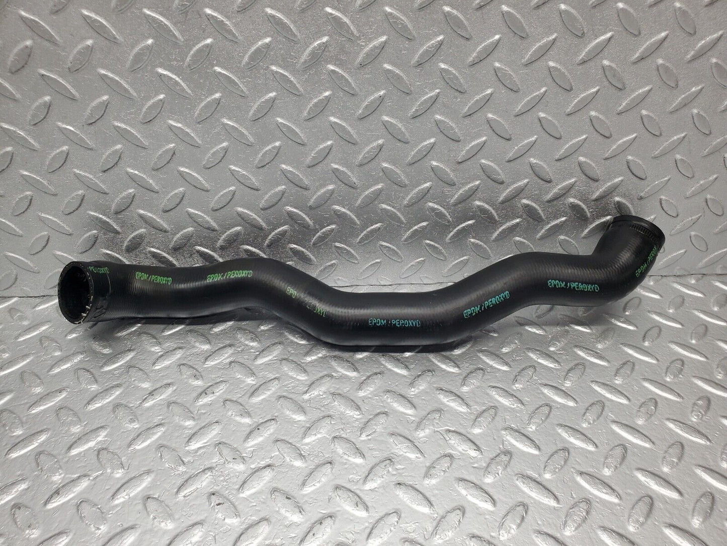 46906 Mercedes-Benz R129 320SL Coupe Radiator Hose Pipe 1295012882