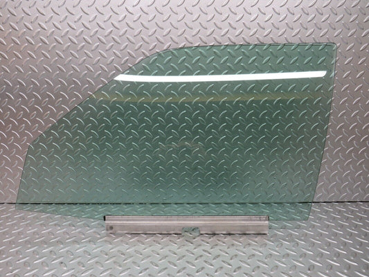27634 Mercedes-Benz S124 300TE Wagon Front Left Door Window Glass
