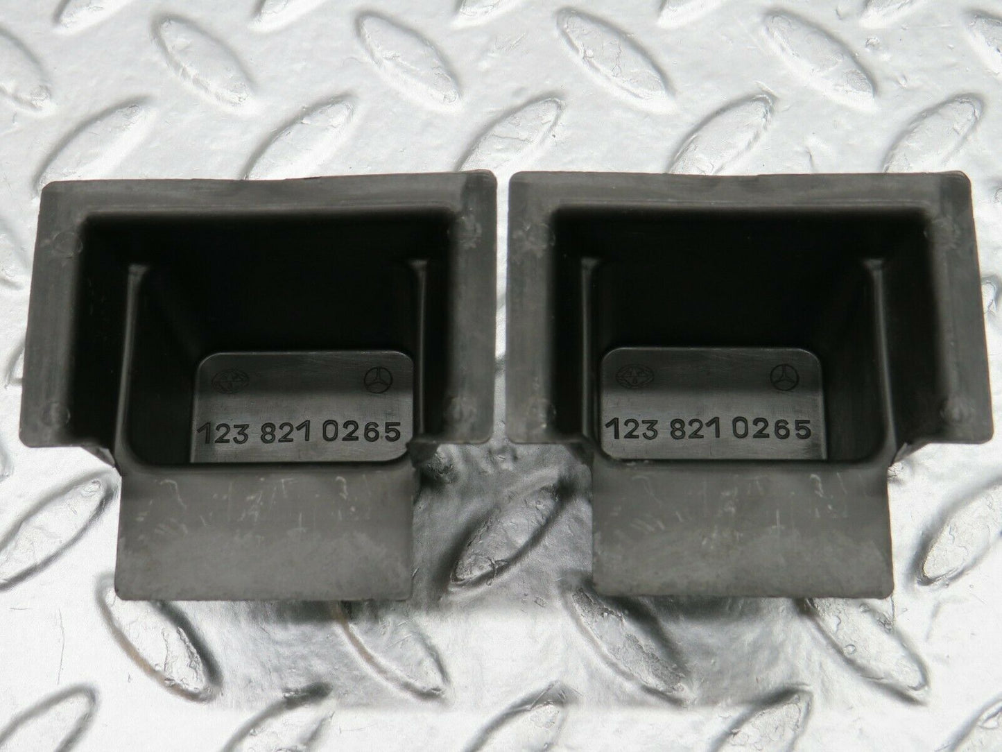 22308 Mercedes-Benz S123 280TE Wagon Electric Window Switch Bucket 1238210265