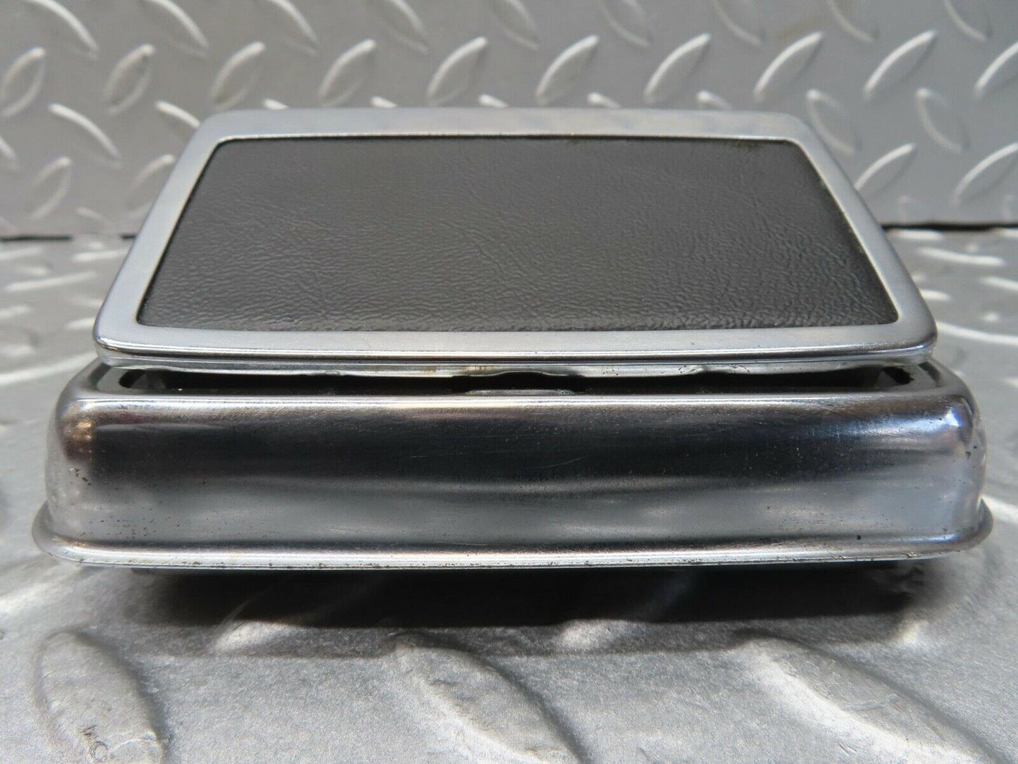 13184 Mercedes-Benz W111 220S Rear Door Ashtray Black