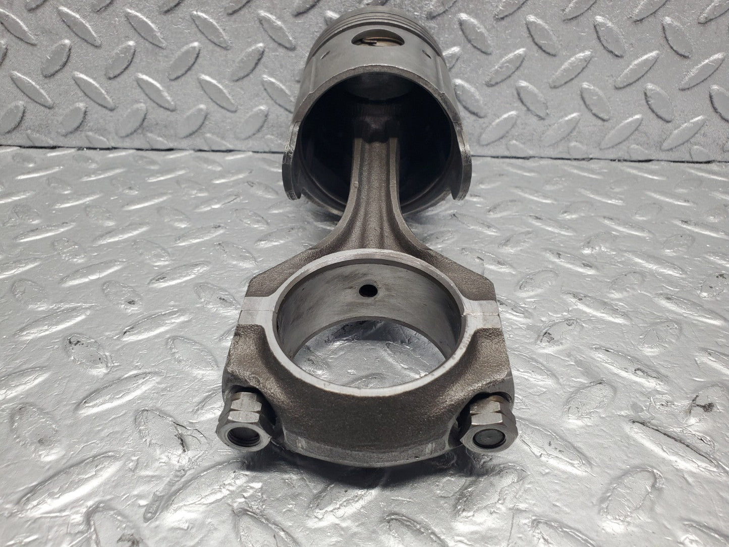 W112 piston and connecting rod used OEM