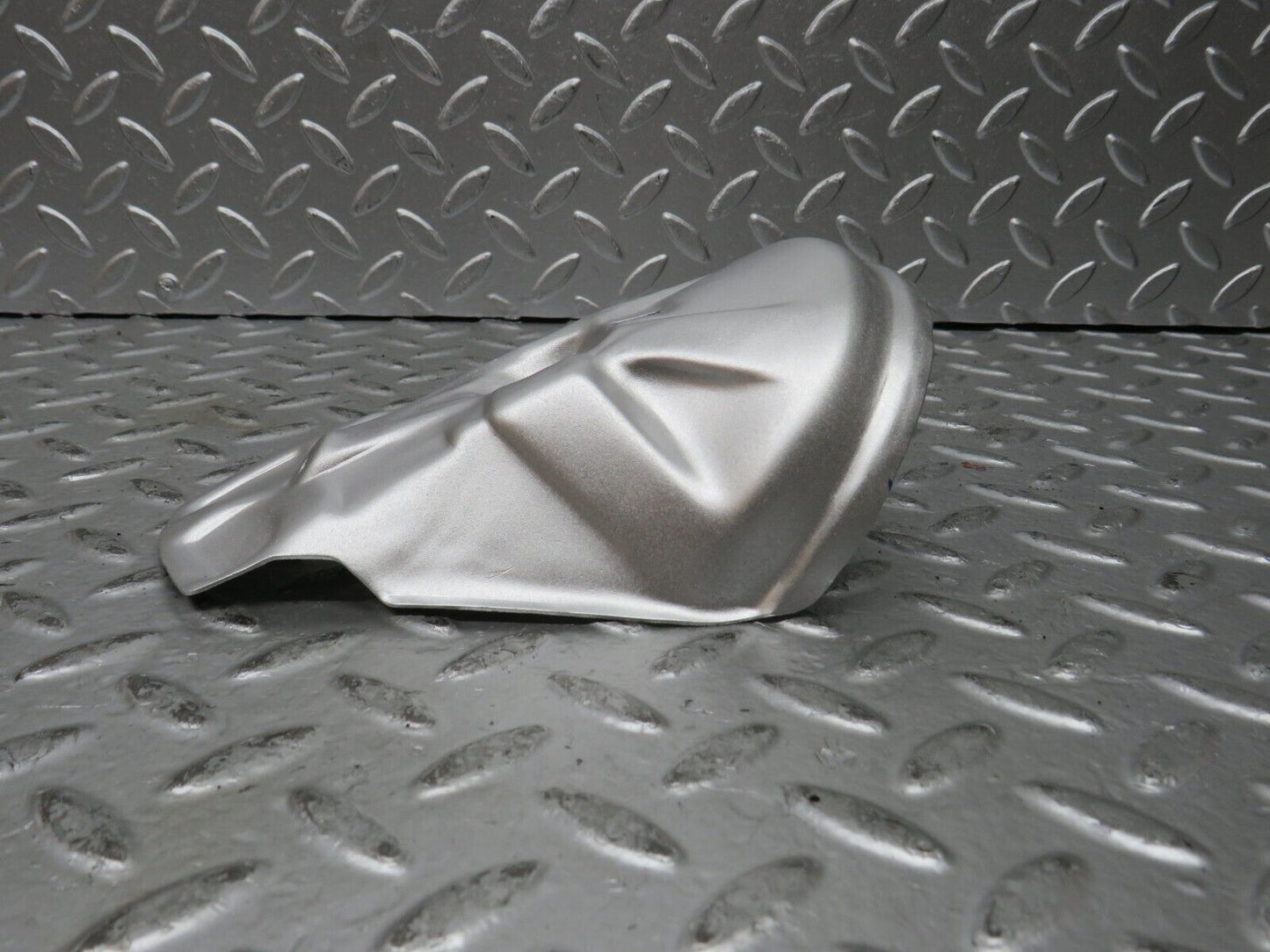 27720 Mercedes-Benz S124 300TE Wagon Engine Mount Bracket Heat Shield Cover