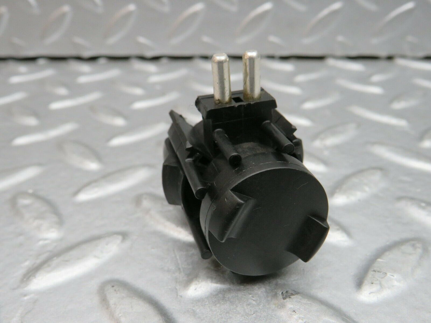 22281 Mercedes-Benz S123 280TE Wagon Gearbox Kick Down Switch 0015456314