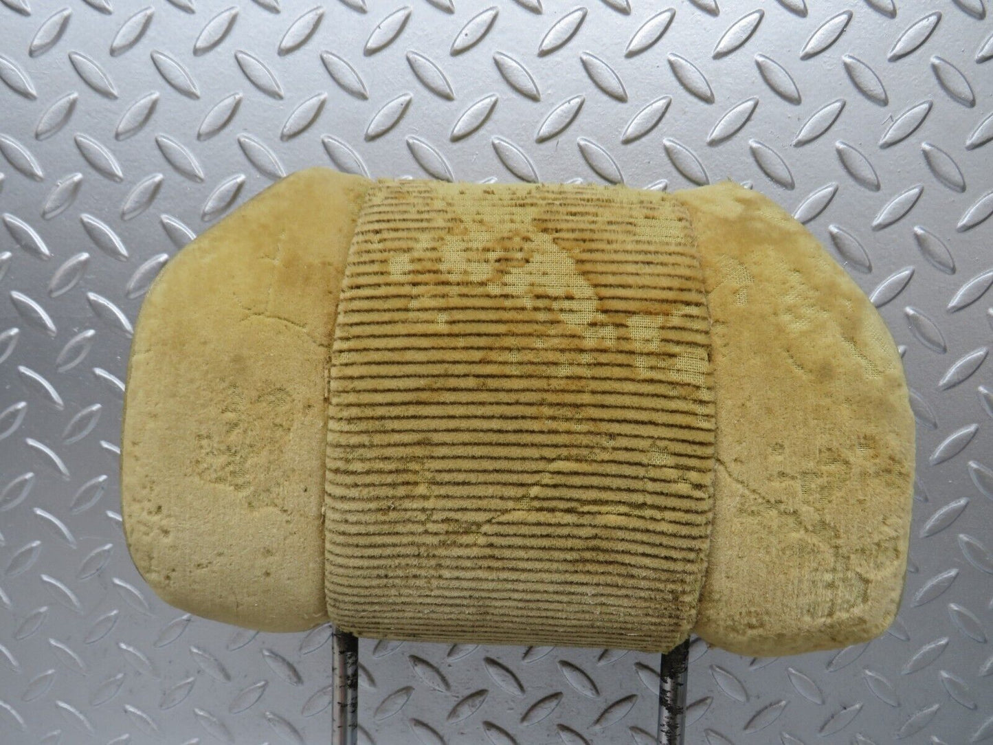 37079 Mercedes-Benz C126 420SEC Coupe Right Headrest