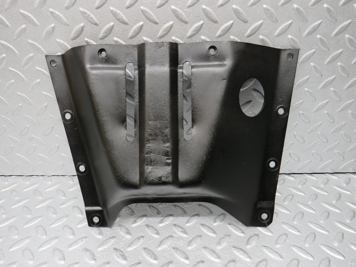 39228 Mercedes-Benz R107 500SL Coupe Gearbox Mount Support Bracket