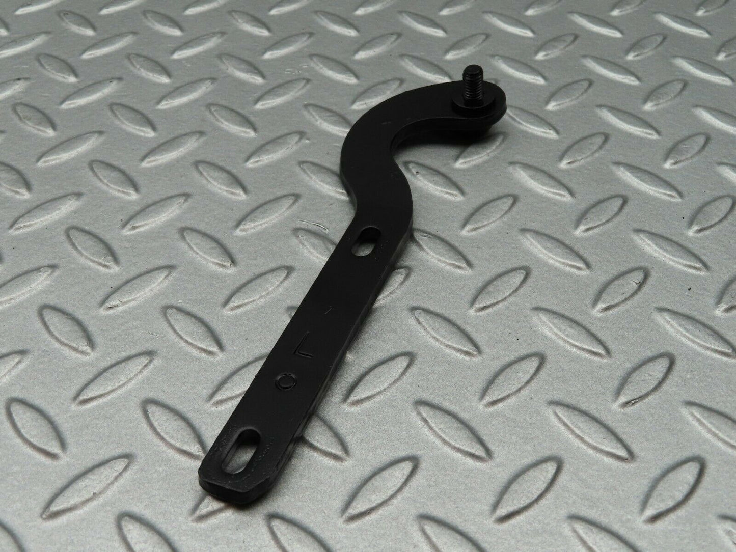 5140 Mercedes-Benz R107 350SL Left Bonnet Hinge Support