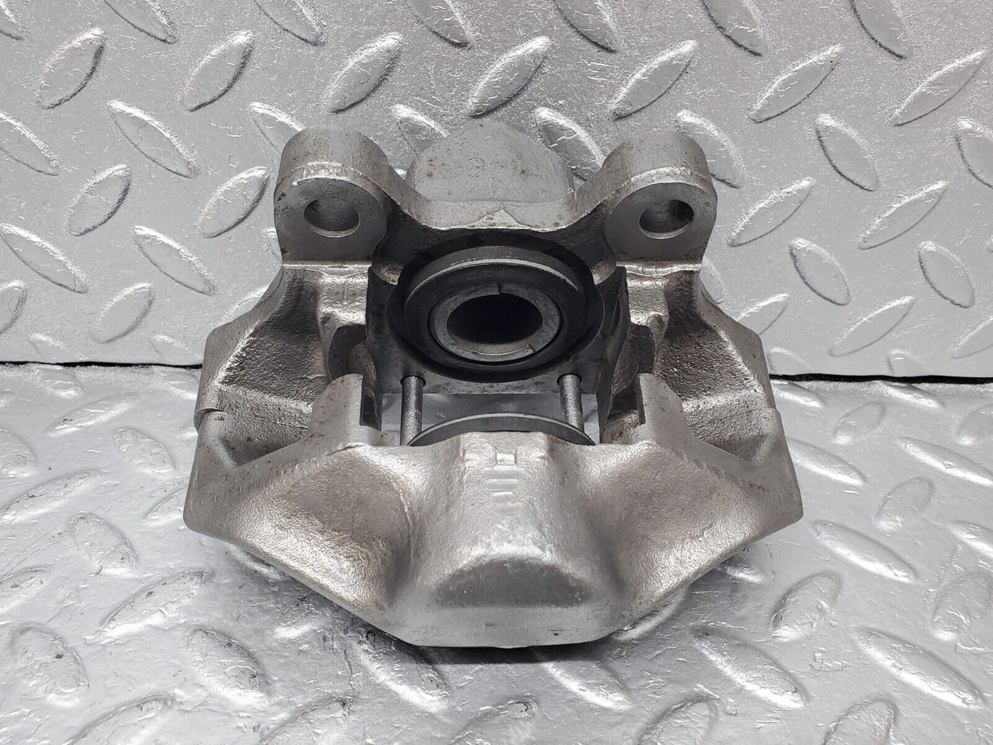 45917 Mercedes-Benz W126 420SE Rear Brake Caliper Left & Right ATE