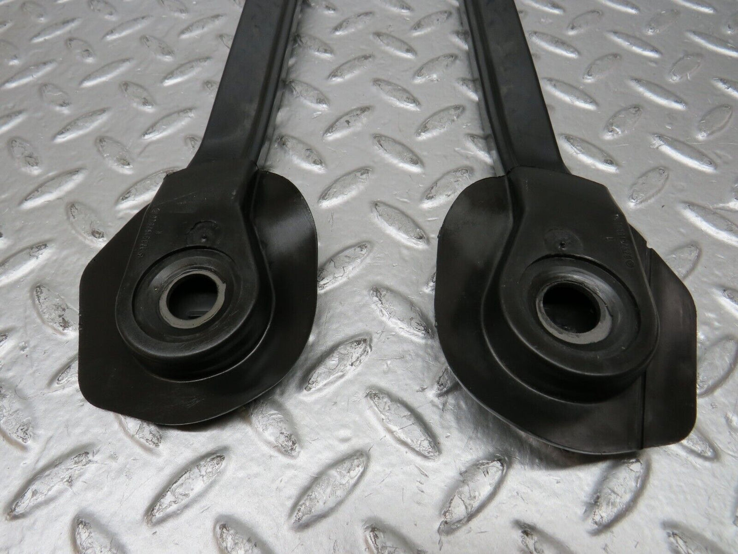 27123 Mercedes-Benz W123 280E Seat Belt Runner 1239192520 1239192620