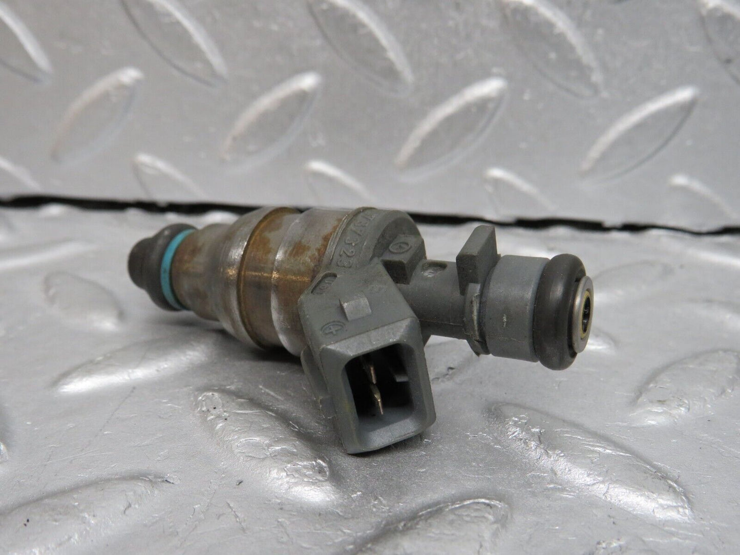 38652 Mercedes-Benz R129 280SL Coupe Fuel Injector Bosch 0000787323 0280155209