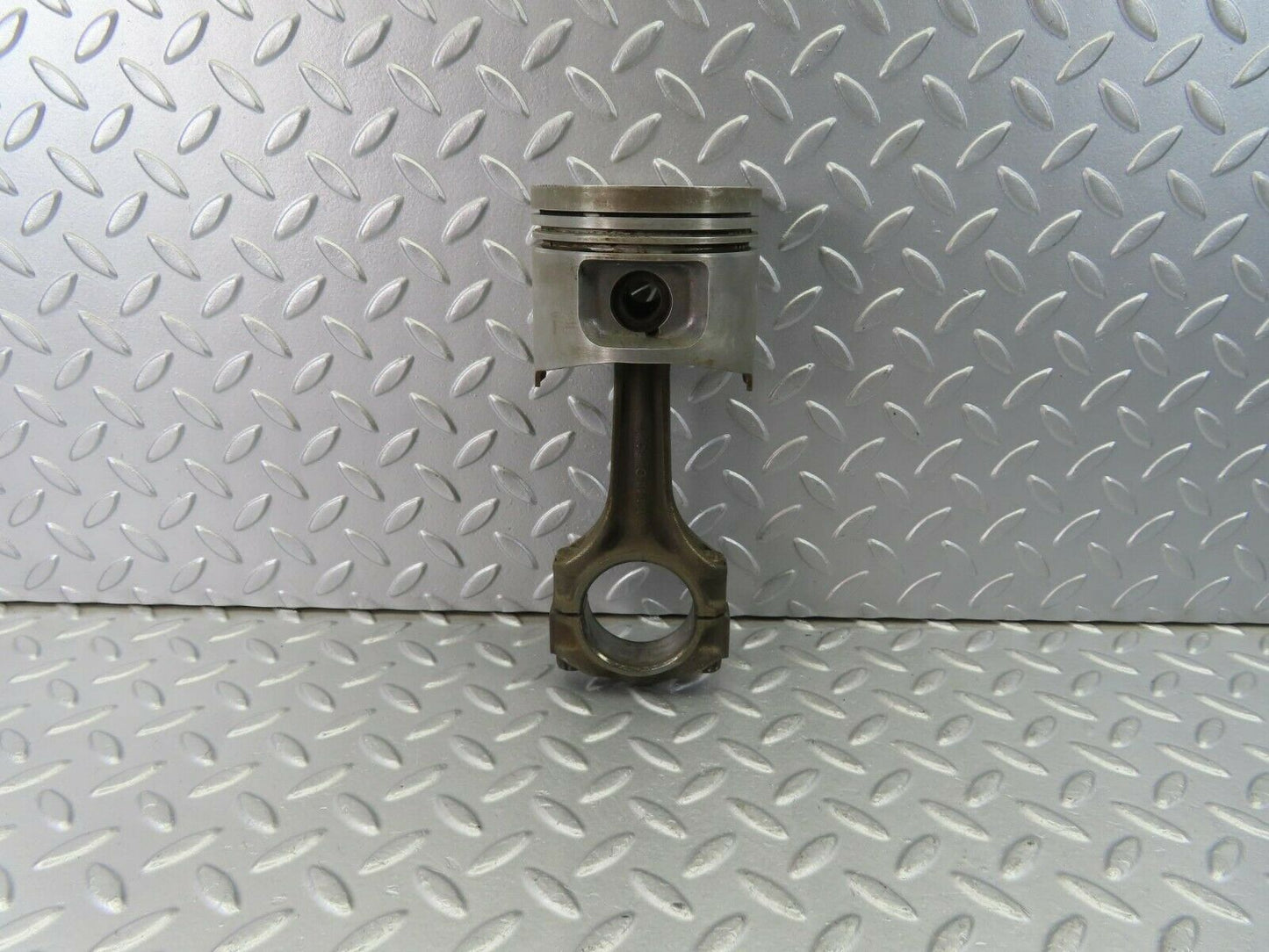 10136 Mercedes-Benz C123 230CE Coupe Piston With Connecting Rod 95.475 mm