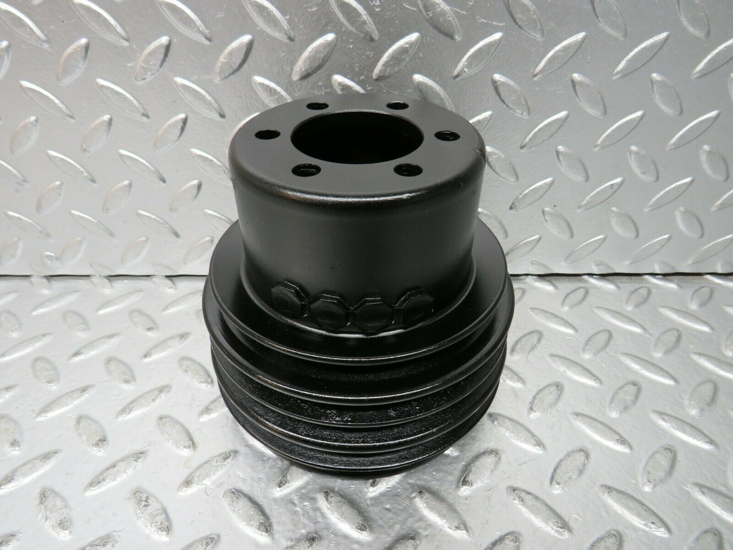 23371 Mercedes-Benz W116 350SE Crankshaft Pulley