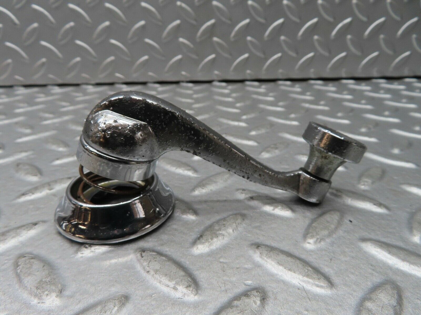 19010 Mercedes-Benz W120 W121 Ponton Window Lifter Crank Handle Chrome