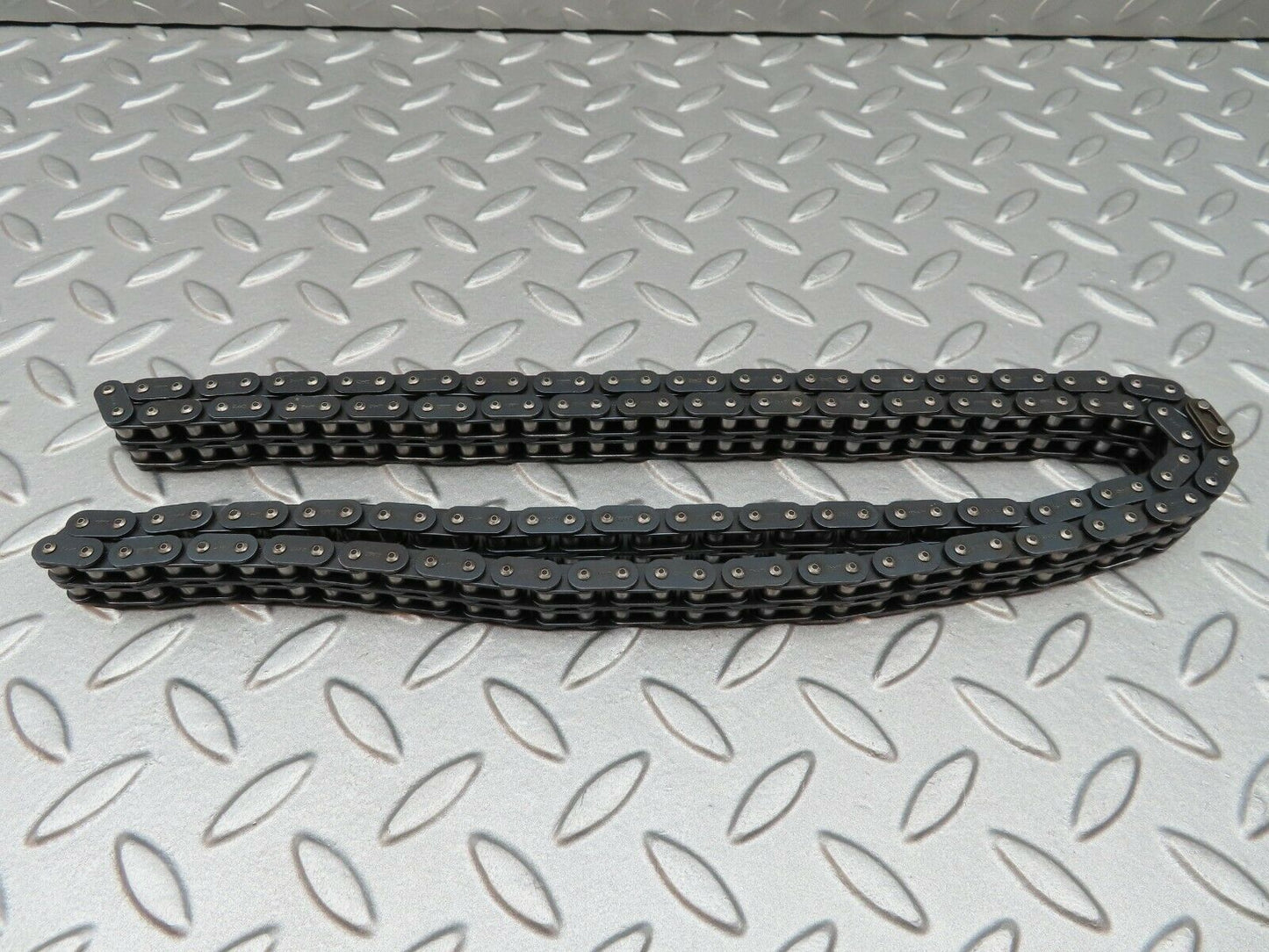 3672 Mercedes-Benz W108 280SE Timing Chain
