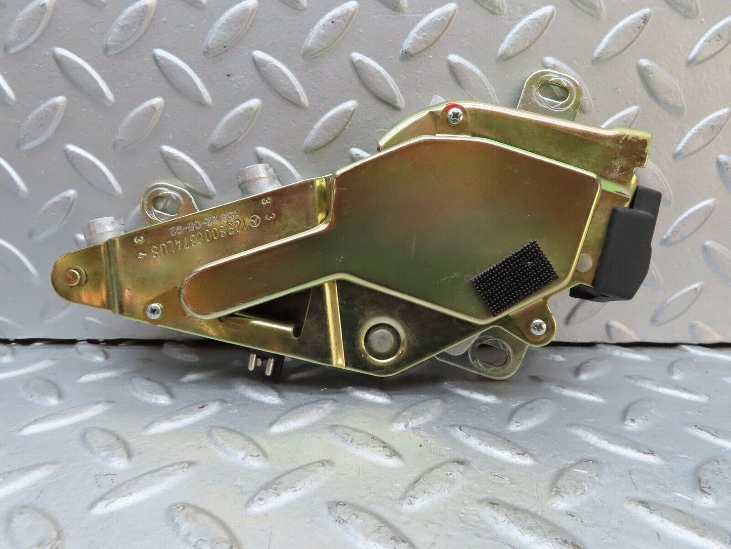 17456 Mercedes-Benz R129 300SL Coupe Roof Lock Left Side 1298000374