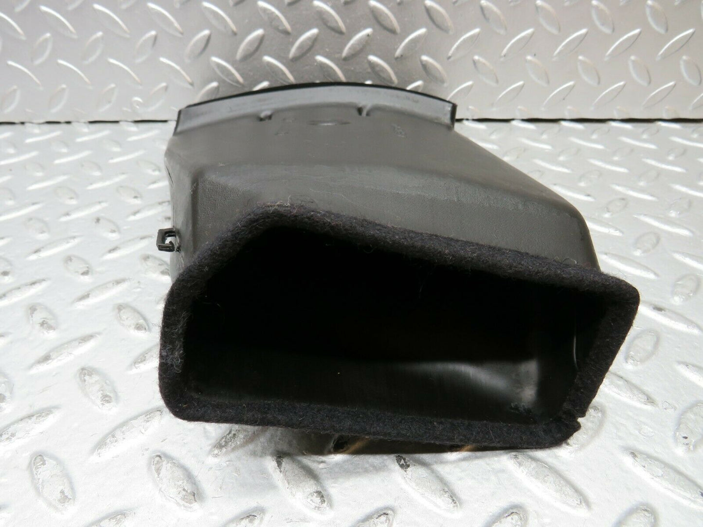 22040 Mercedes-Benz S123 280TE Wagon Heating Air Duct Left Side 1238310446