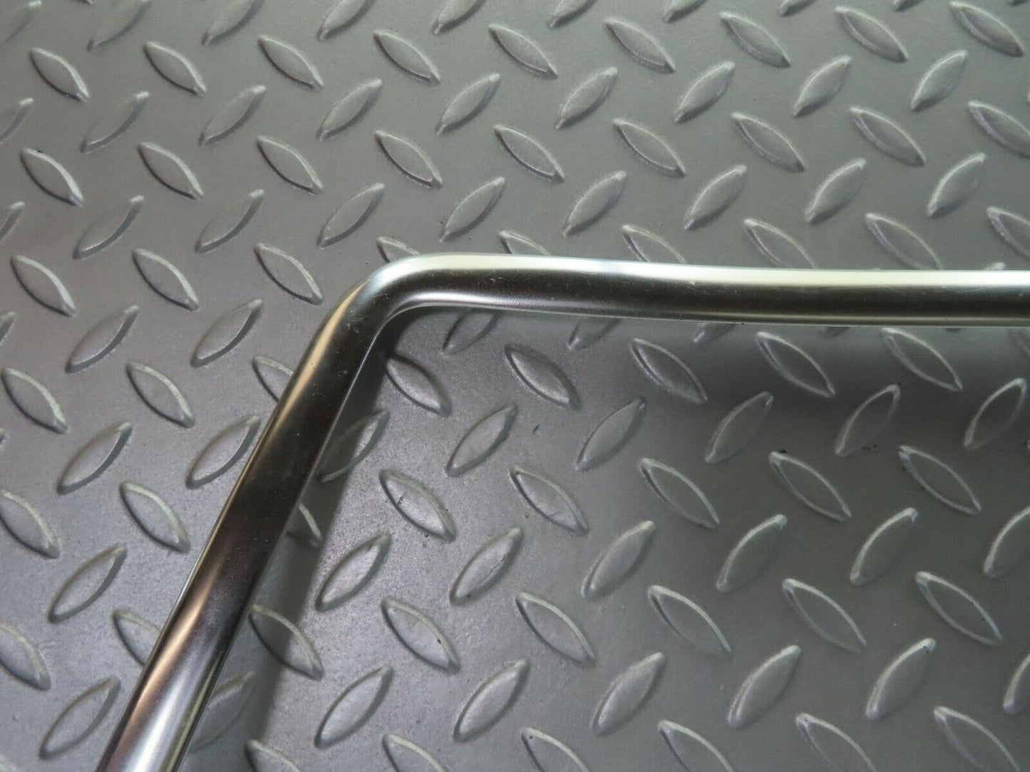 9851 Mercedes-Benz C123 280CE Coupe Front Windscreen Chrome Frame
