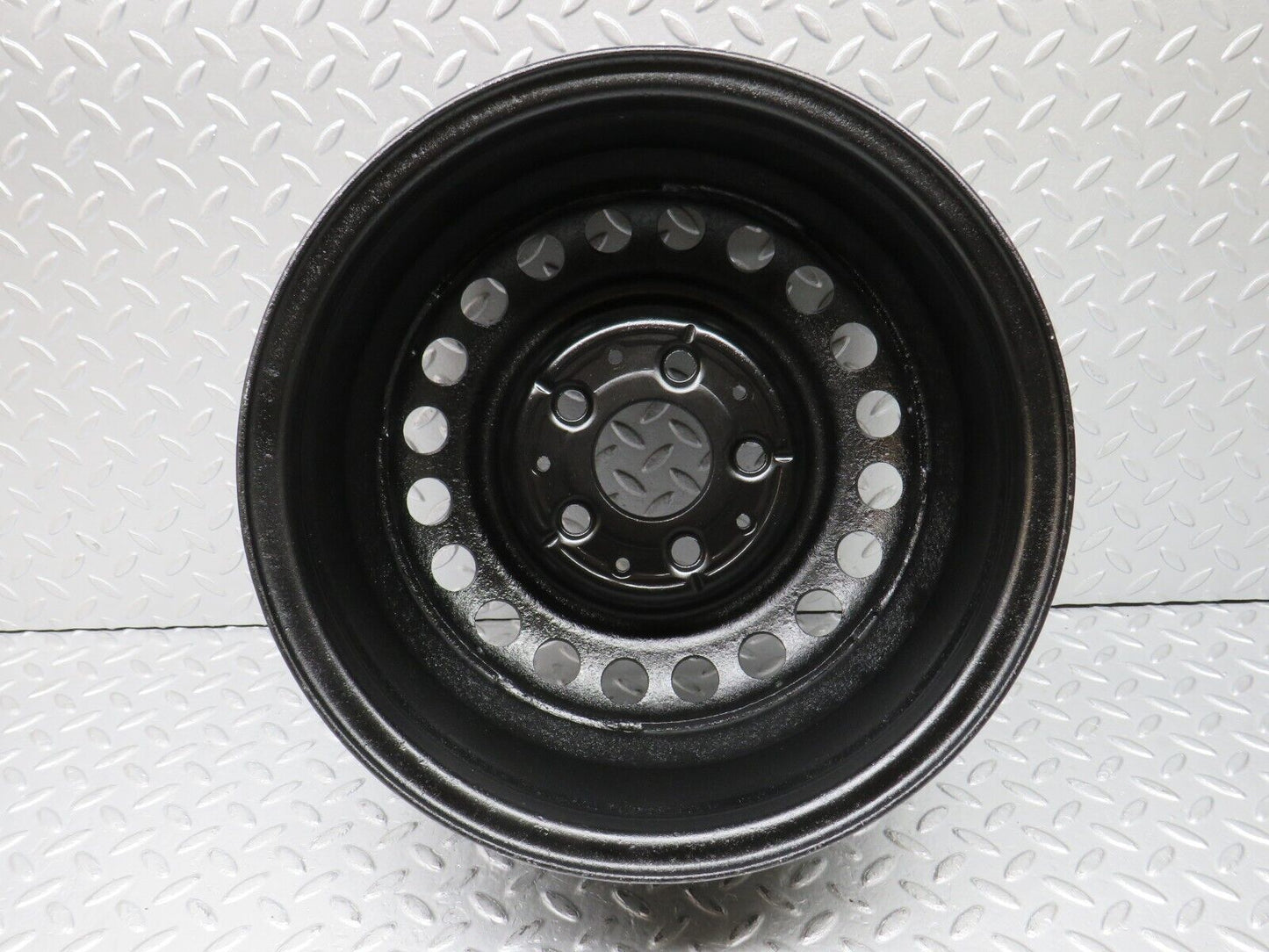 39050 Mercedes-Benz Steel Wheel 6.5Jx14H2 1084000802