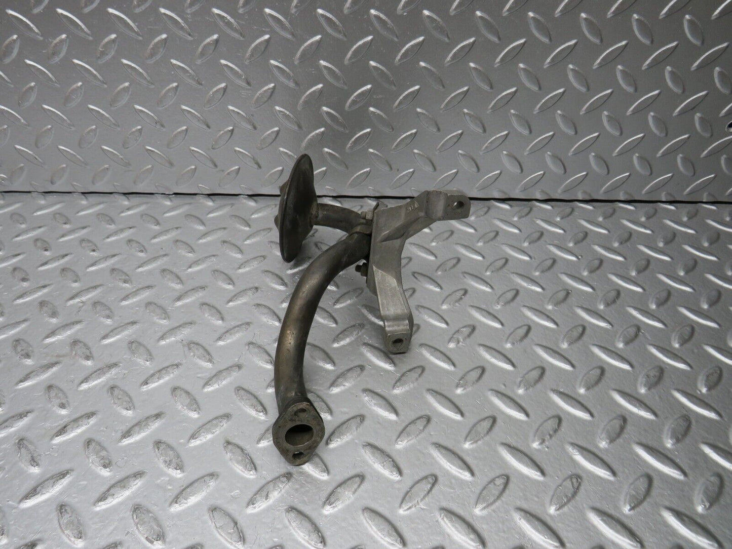 30123 Porsche 924 Oil Pump Filter 047115267
