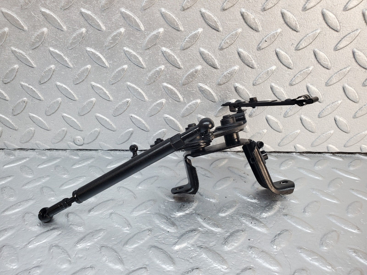 W126 throttle linkage used OEM
