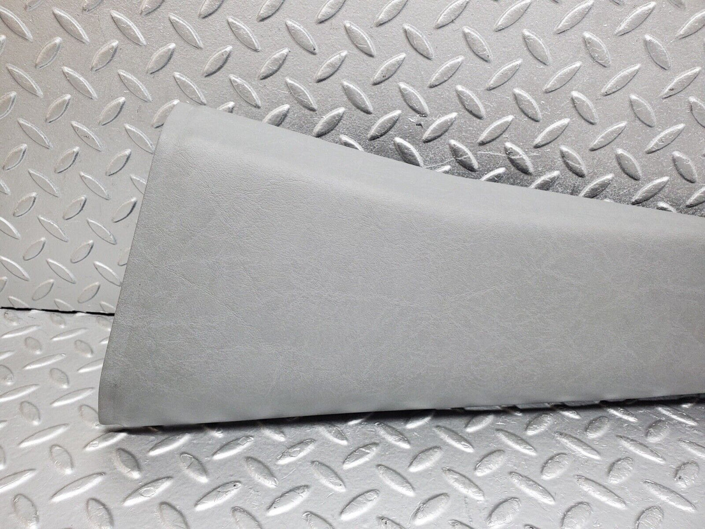 44578 Mercedes-Benz W124 220E B Pillar Cover Left Side Grey 1246923589