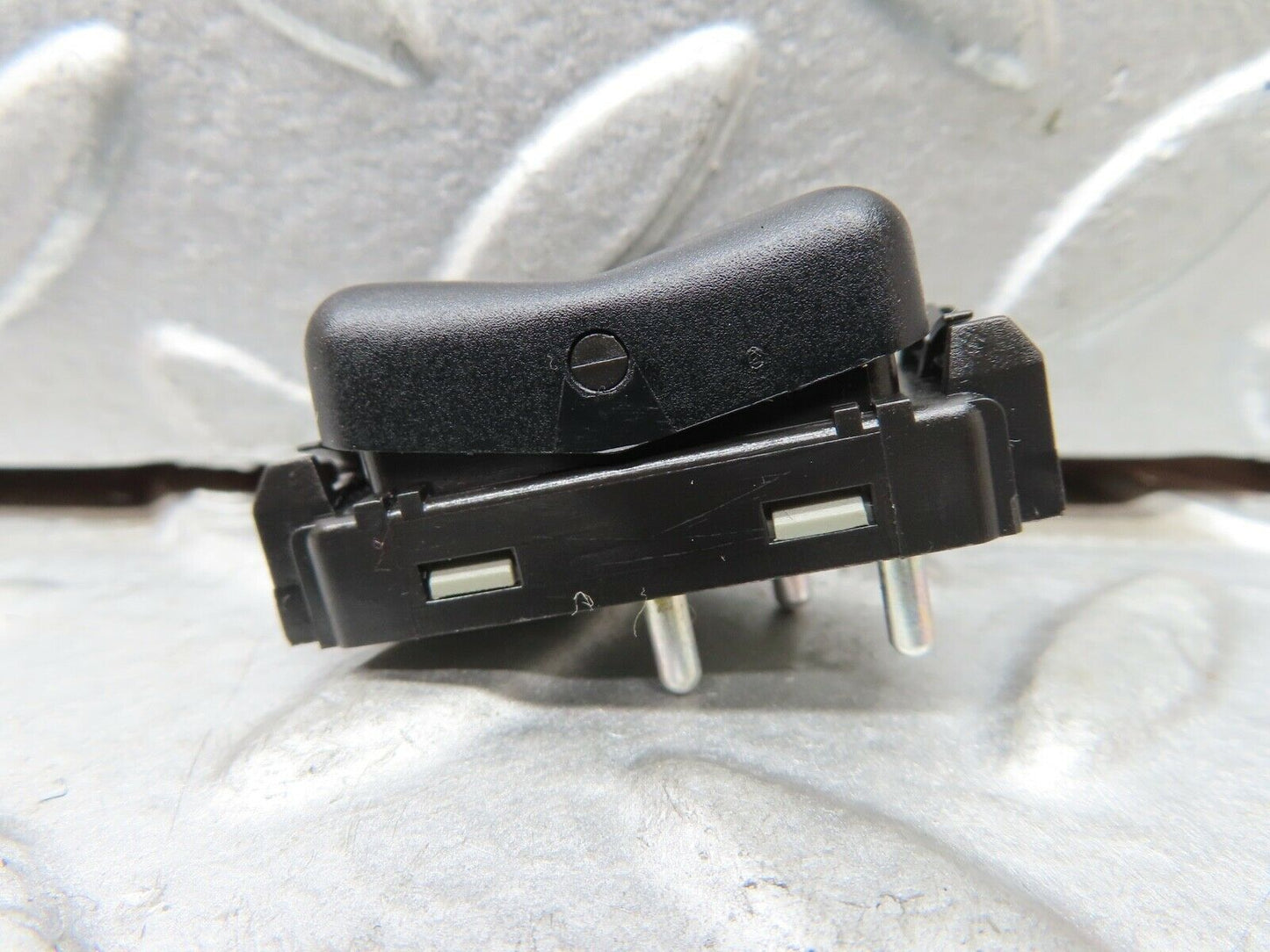 19726 Mercedes-Benz C140 CL420 Coupe ASR Control Switch 1408214651