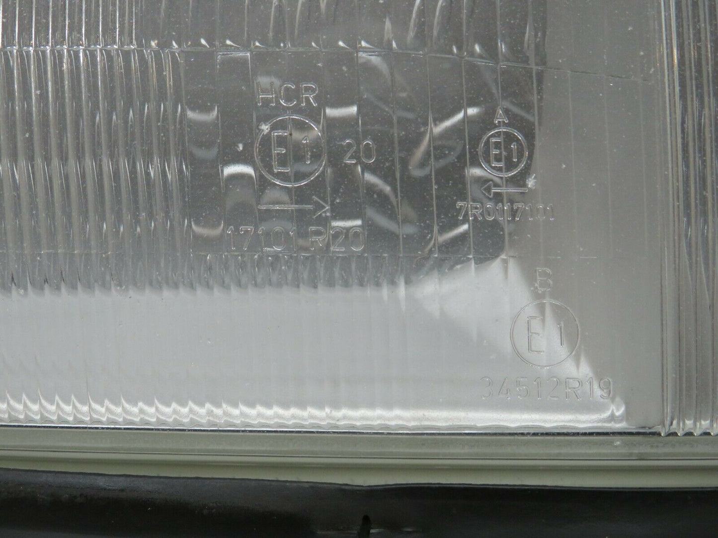 24429 Mercedes-Benz S124 220TE Wagon Headlight Glass Lens Right 1305544028