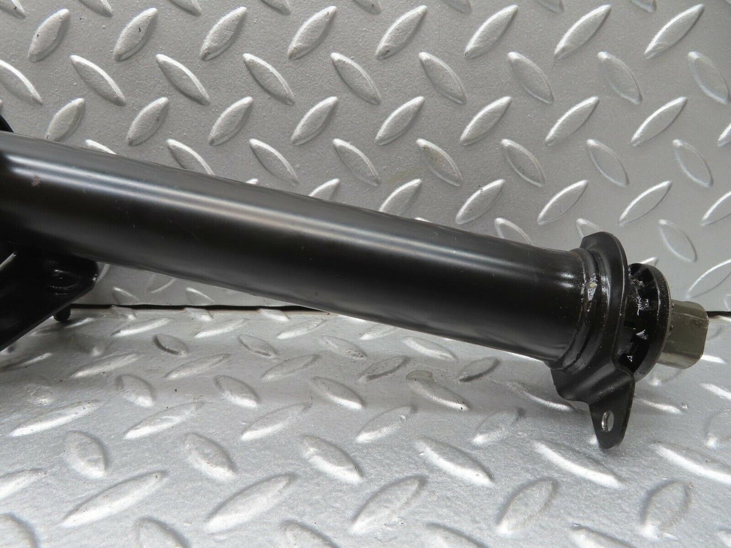 13562 Mercedes-Benz W123 200 Steering Column