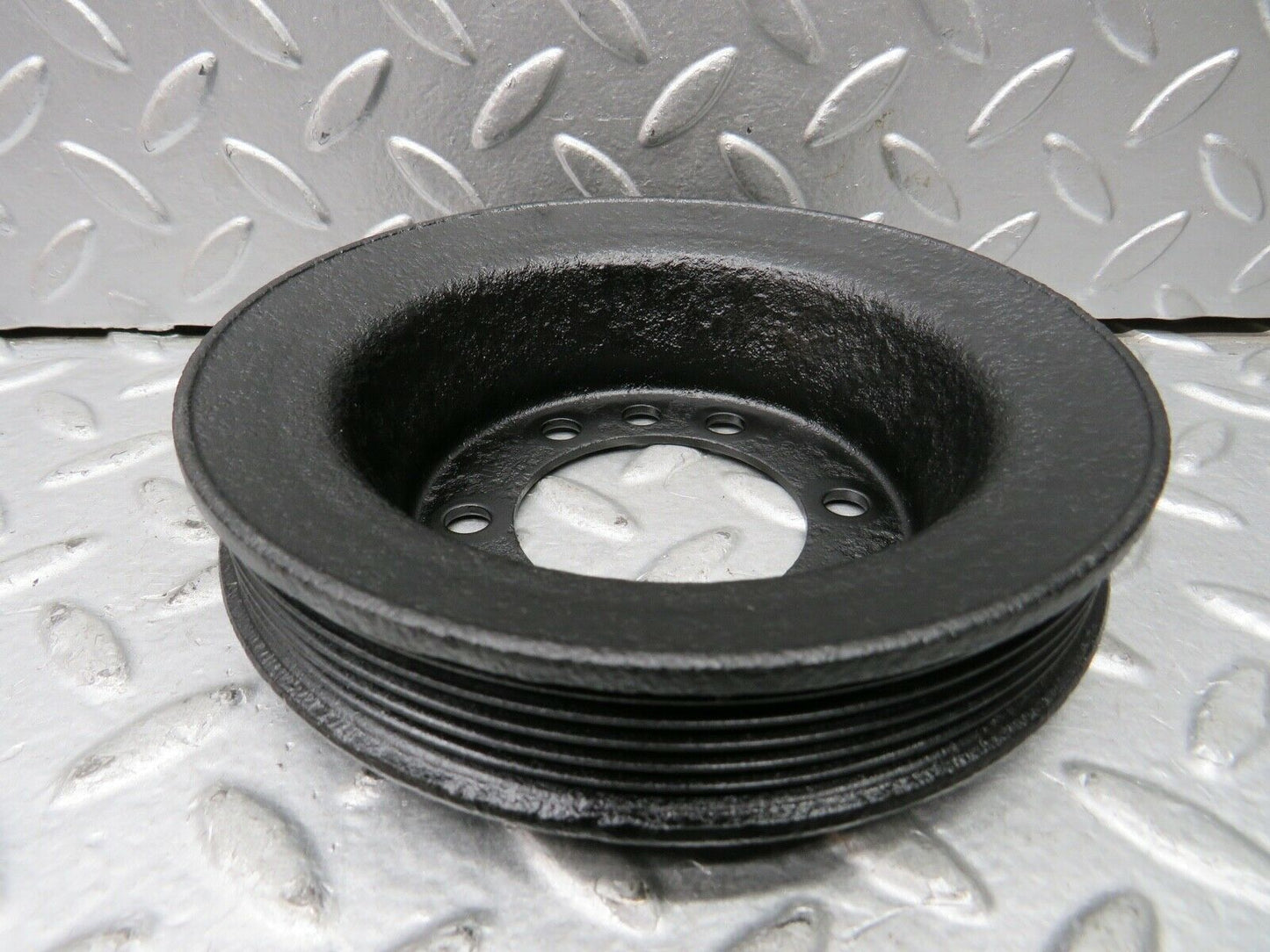 21756 Mercedes-Benz W126 300SE Crankshaft Pulley