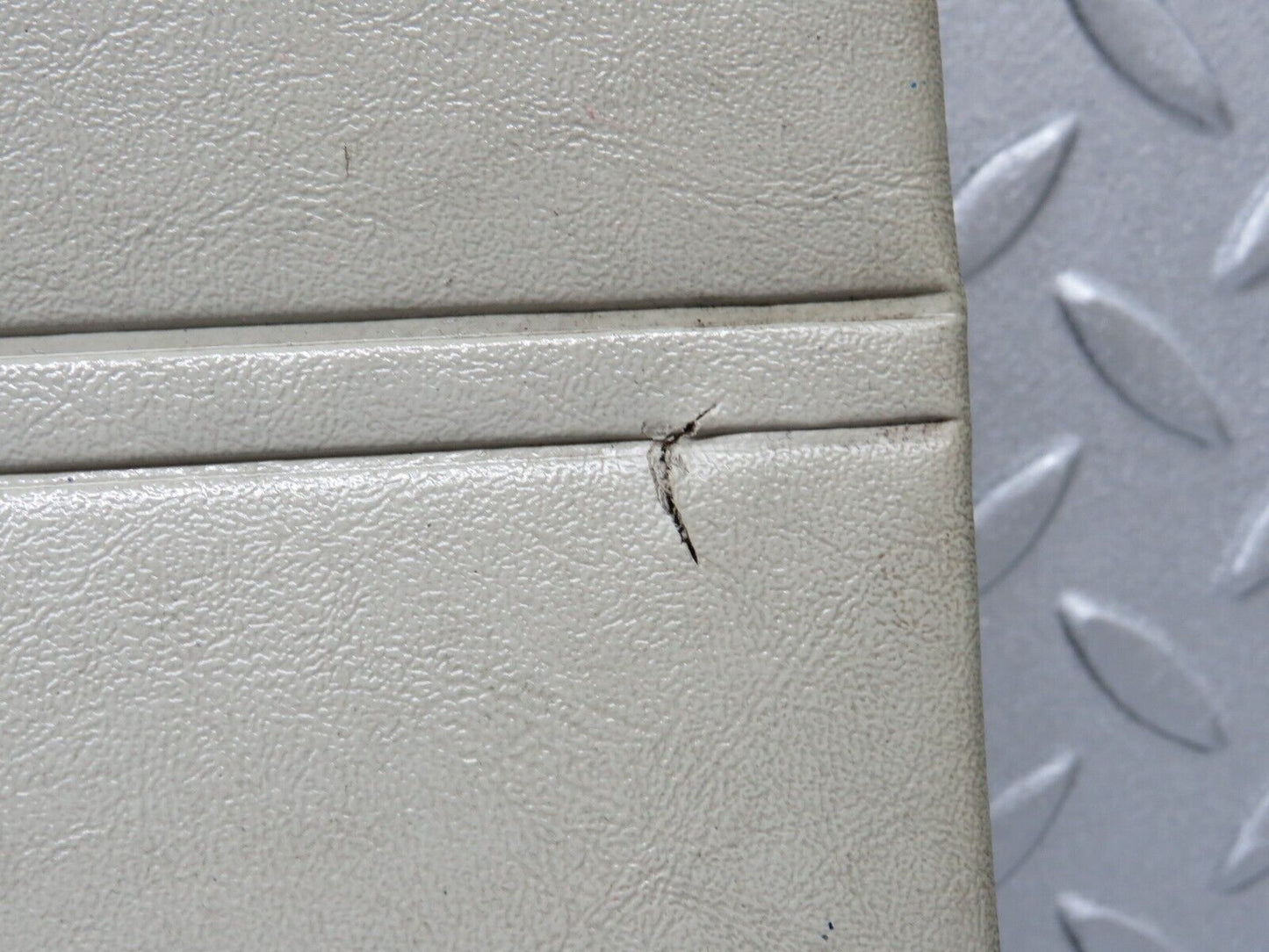 40336 Mercedes-Benz W110 230 Front Right Door Card Grey