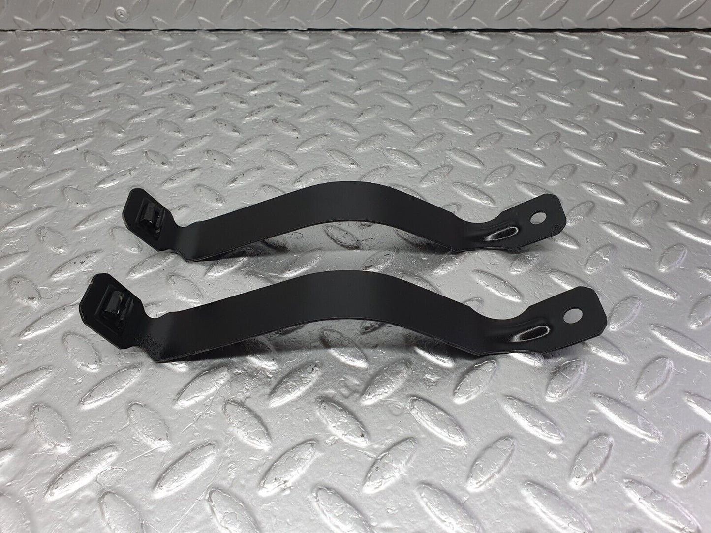 41614 Mercedes-Benz W124 200E Anti Roll Bar Support Bracket Front Axle