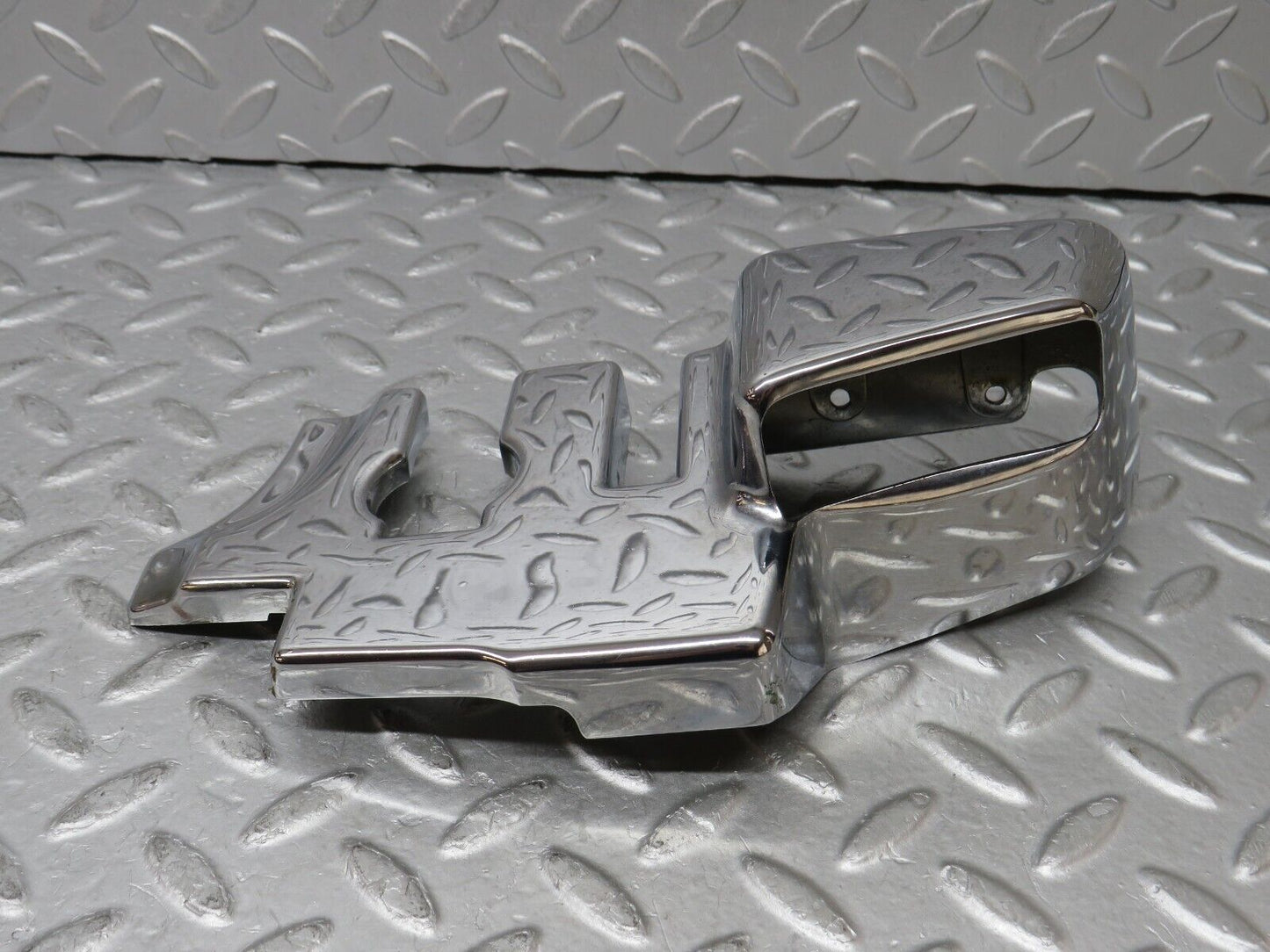 35666 Mercedes-Benz R107 280SL Coupe B Pillar Chrome Cover Right 1076930435