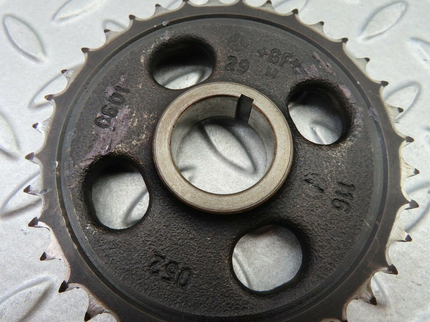 6278 Mercedes-Benz W126 380SE Camshaft Timing Gear 1160520601