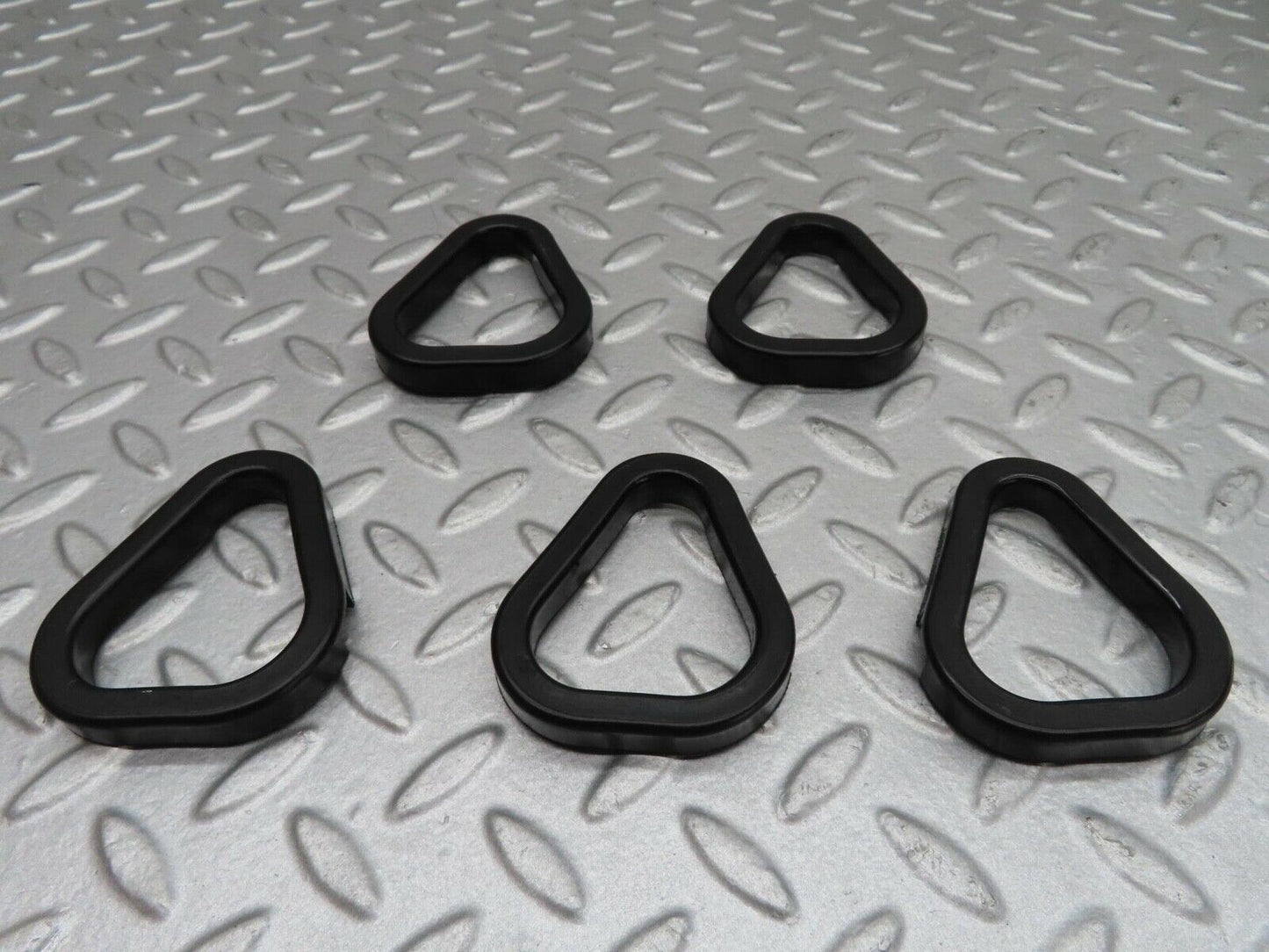 16120 Mercedes-Benz W123 280E Valve Cover Gasket Set 1100160721