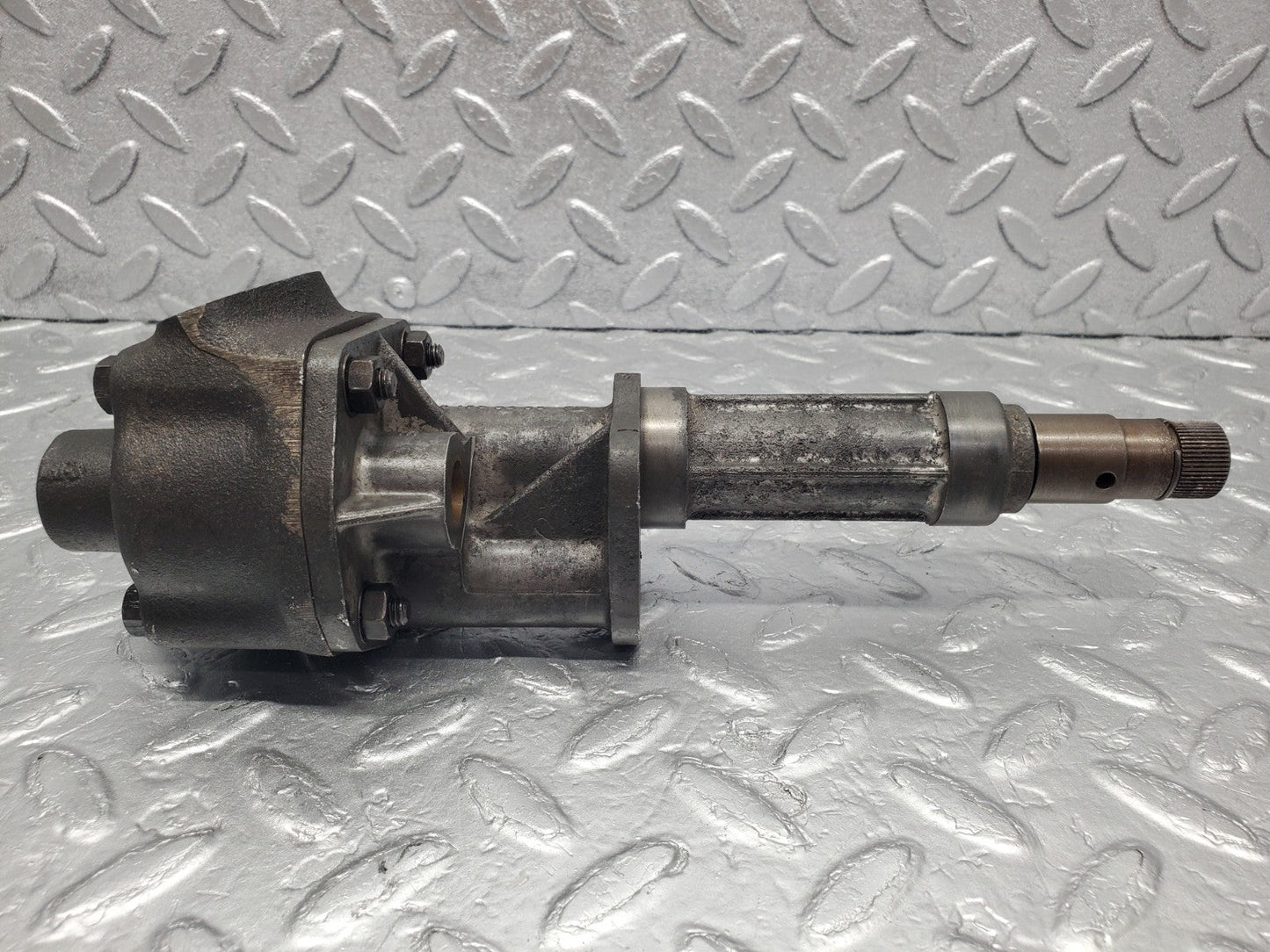 W112 oil pump used OEM