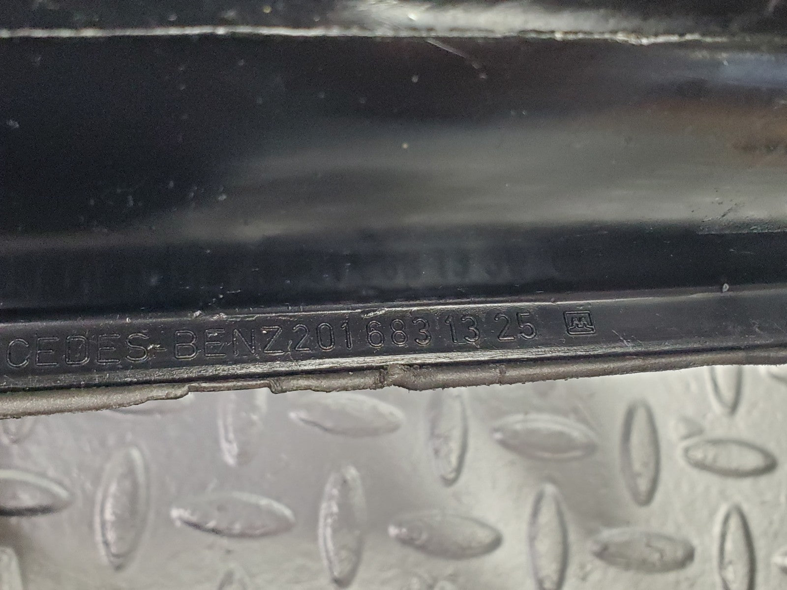 W201 Baby Benz centre console black used OEM