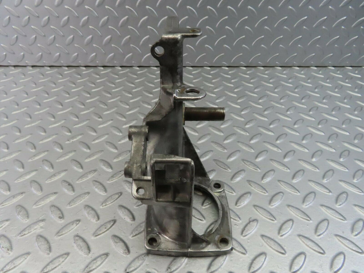 10084 Mercedes-Benz C123 230CE Coupe Brake Pedal Bracket Support 1232900219