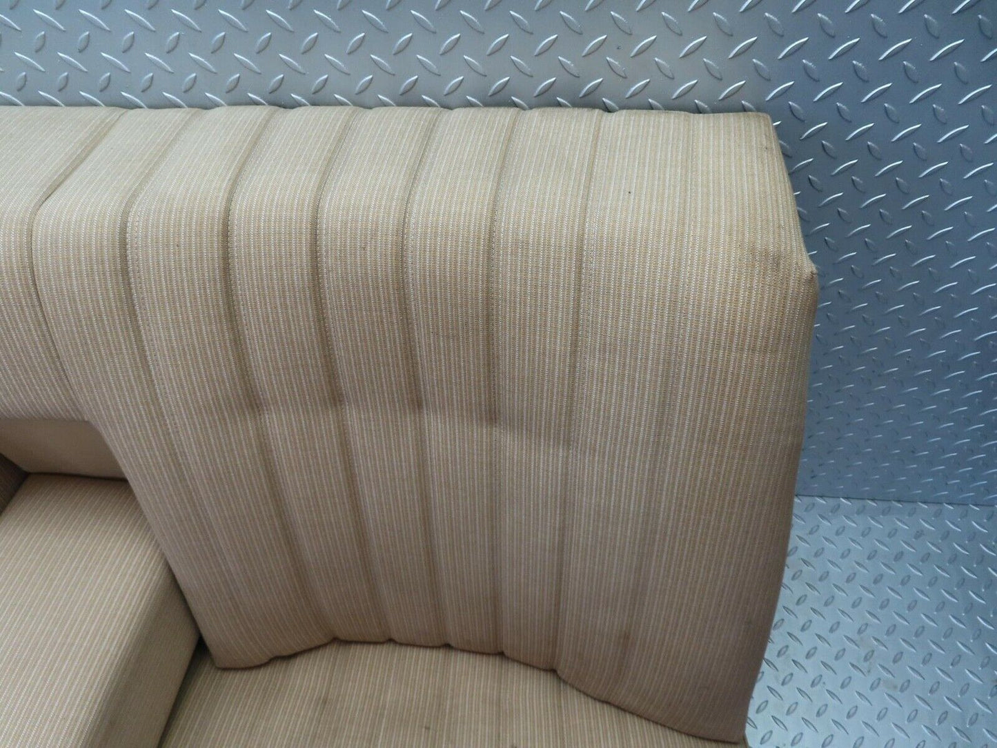 7009 Mercedes-Benz W123 230E Rear Seat 1239202716