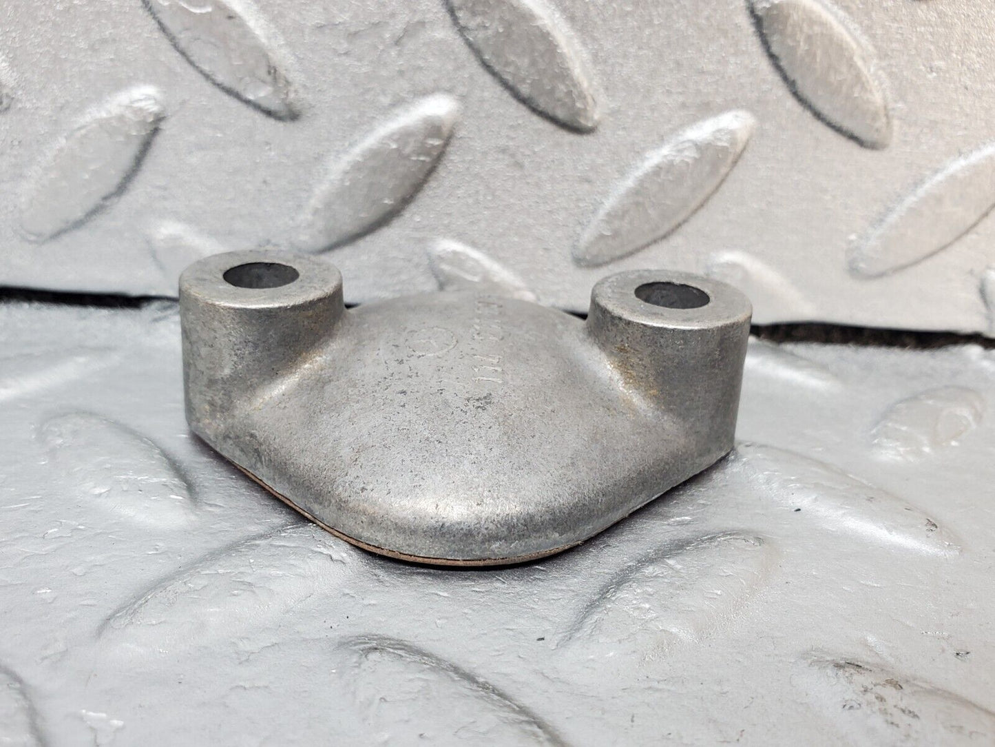 45353 Mercedes-Benz 280E M110.983 Engine Fuel Pump Cover 1140110032