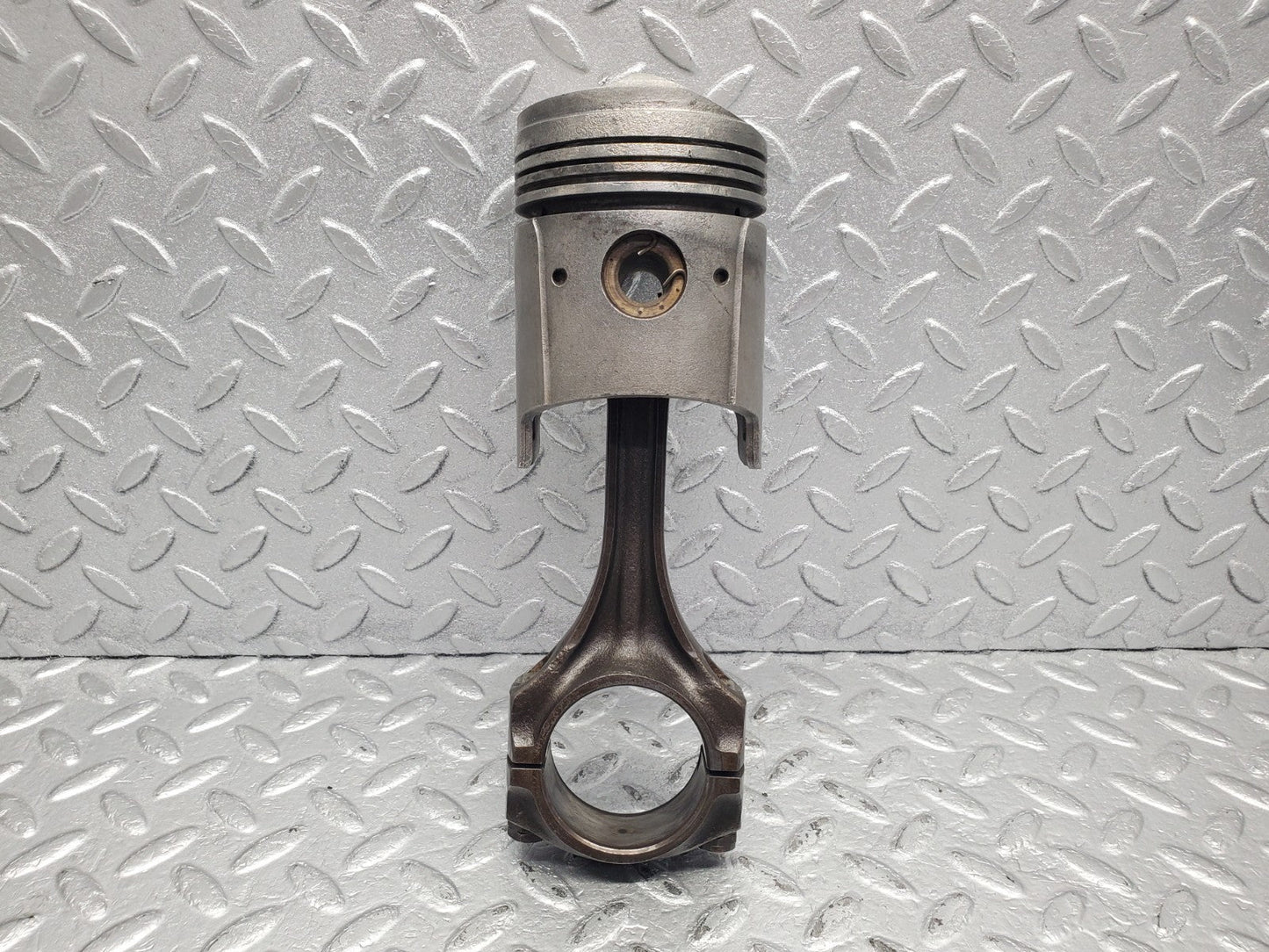 W112 piston and connecting rod used OEM