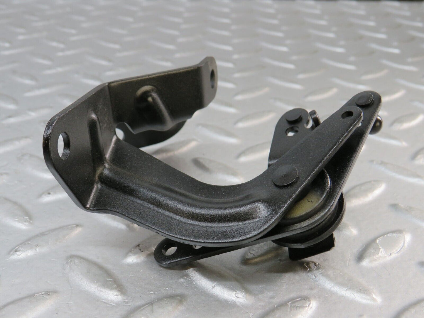 36359 Mercedes-Benz W126 420SE Accelerator Throttle Linkage