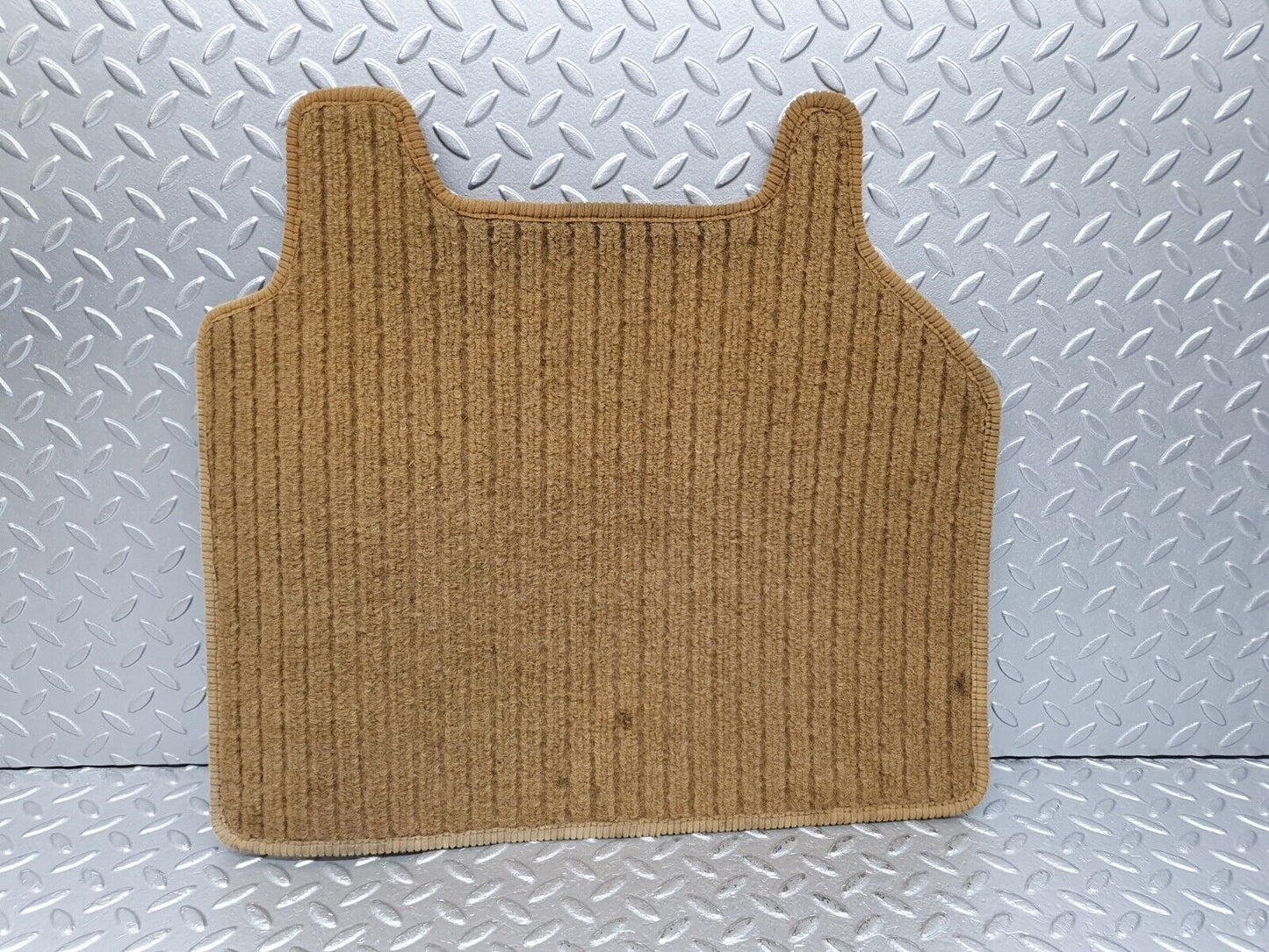 41636 Mercedes-Benz W124 200E Rear Left Floor Carpet Mat Palomino