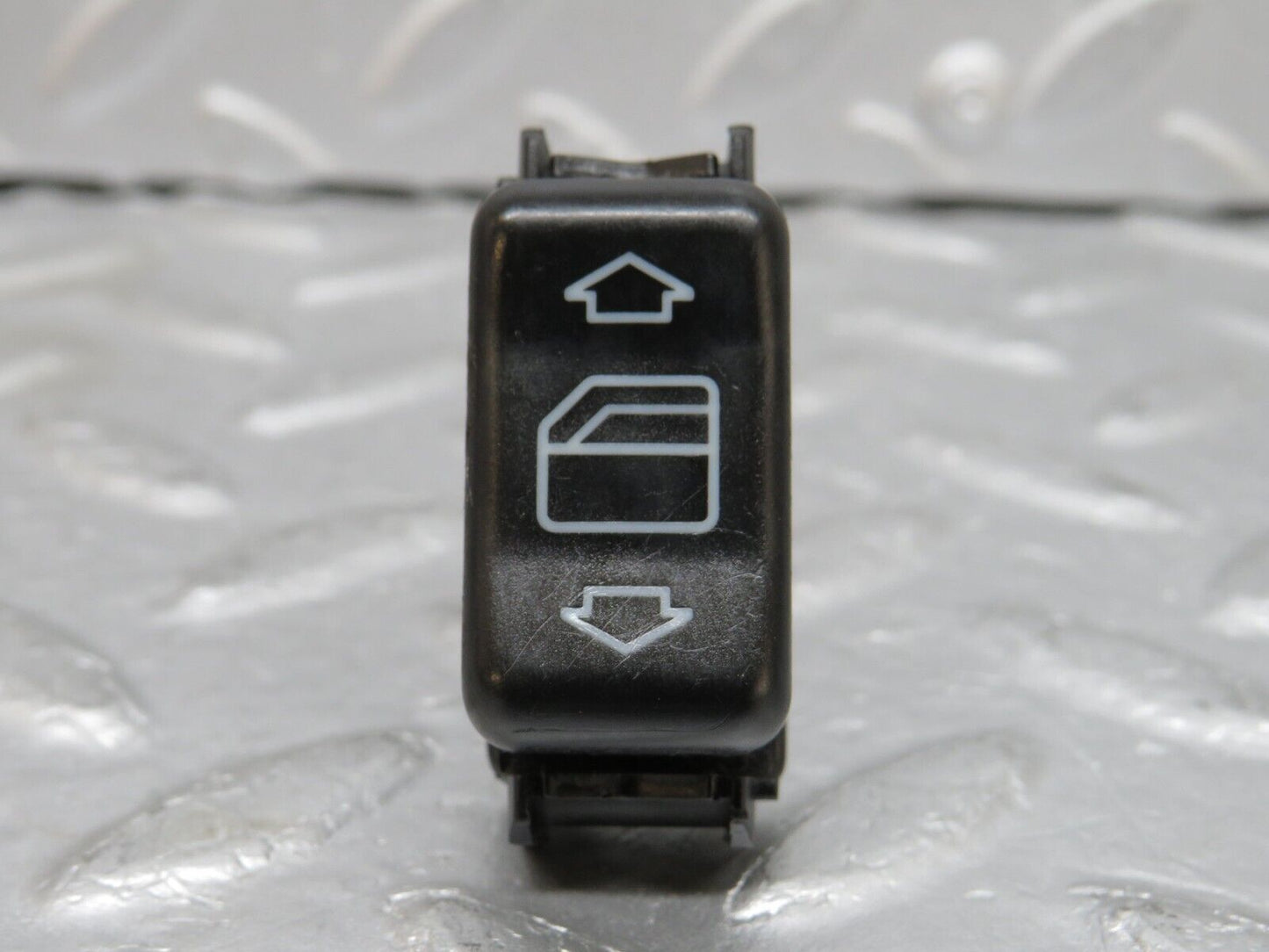 38084 Mercedes-Benz A124 320E Electric Window Switch Left Side 1248208910
